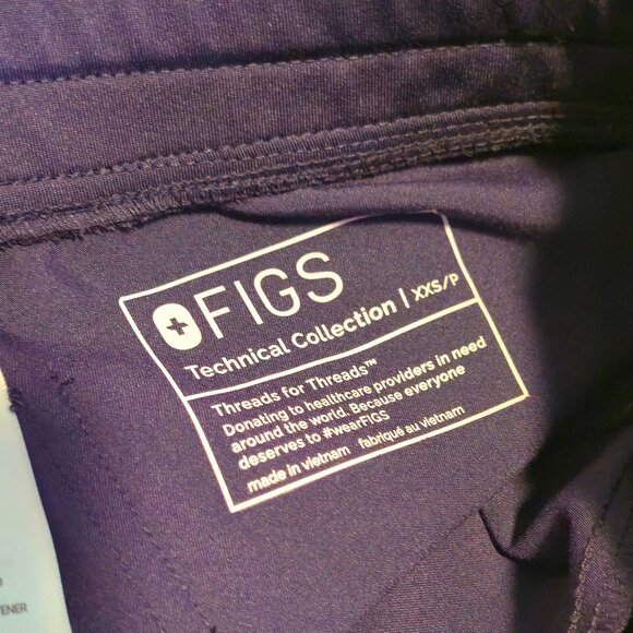 Figs Pants - Figs Zamora joggers XXS-PETITE in Purple Jam. In excellent condition.